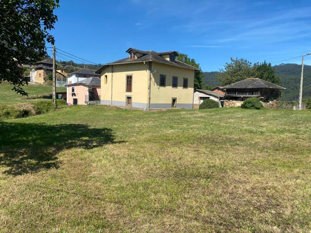 Vila Casa Ezequiel Trevías Exteriér fotografie